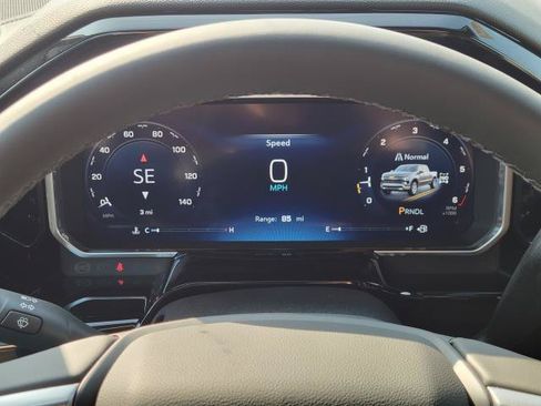 New 2026 Chevrolet Silverado 1500 RST w/ Z71 Off-Road Package AWD/4WD image 11