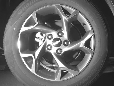 Used 2025 Chevrolet Trax LT FWD image 15