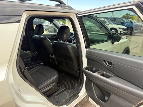 Used 2024 Nissan Pathfinder Rock Creek AWD/4WD image 27