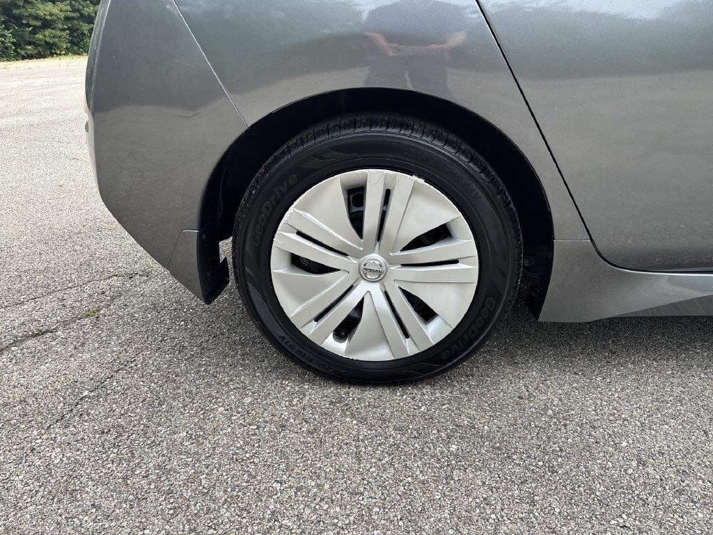 Certified 2022 Nissan Leaf S FWD image 15