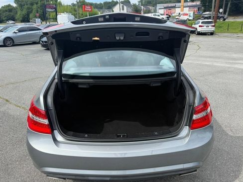 Used 2012 Mercedes-Benz E 550 Coupe image 24
