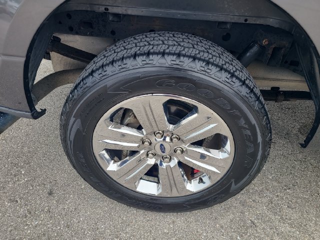 Used 2019 Ford F150 XLT w/ Equipment Group 302A Luxury AWD/4WD image 8