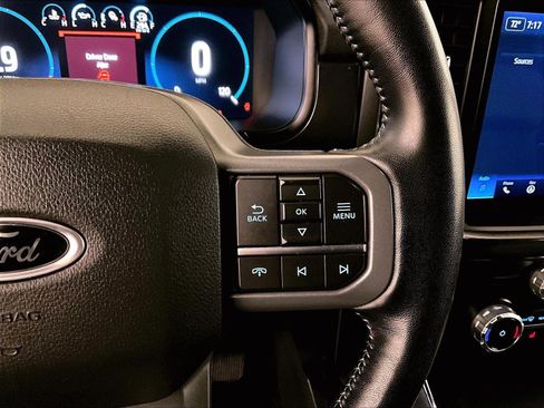 Used 2023 Ford F150 Lariat w/ Equipment Group 502A High AWD/4WD image 18