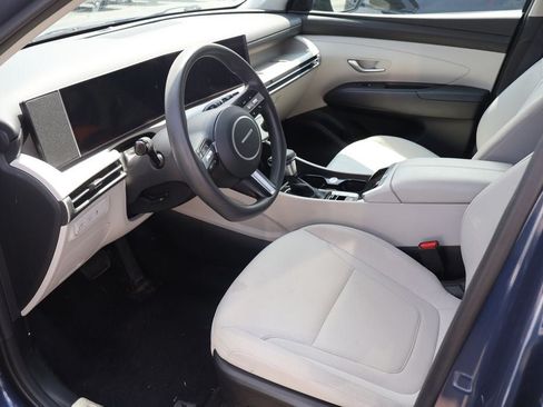 Used 2025 Hyundai Tucson SEL FWD image 5