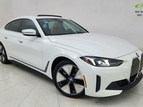Used 2025 BMW i4 xDrive40i w/ Premium Package image 1