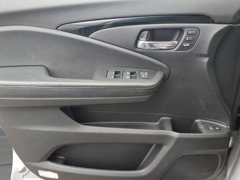 Used 2019 Honda Passport Elite image 16