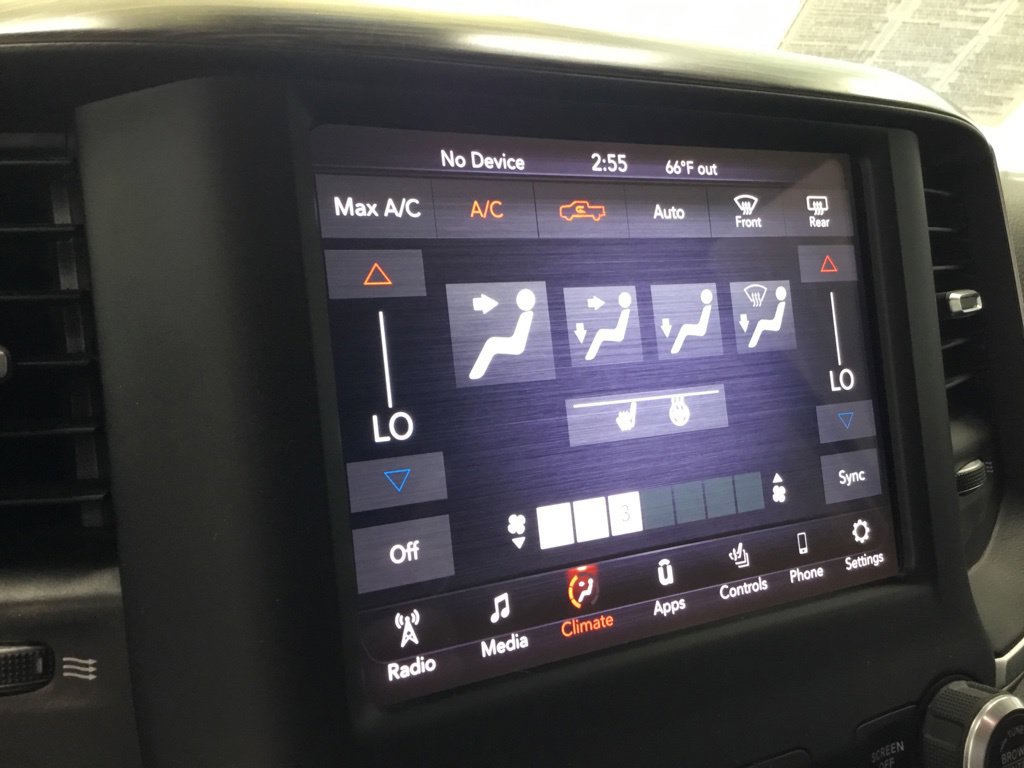 Used 2020 RAM 2500 Laramie AWD/4WD image 16
