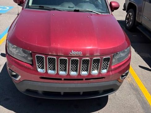 Used 2017 Jeep Compass High Altitude AWD/4WD image 2