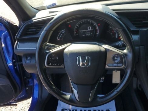 Used 2018 Honda Civic Sport image 11