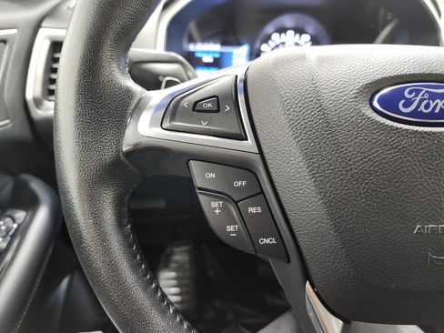 Used 2017 Ford Edge SEL w/ Equipment Group 201A image 36