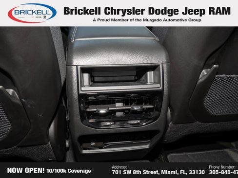 Used 2025 Jeep Grand Cherokee Limited image 18