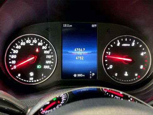 Used 2025 Mercedes-Benz Sprinter 2500 image 20