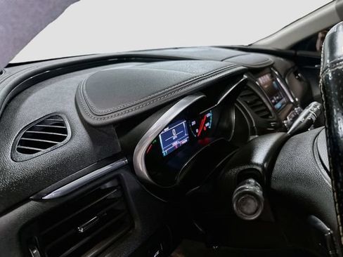 Used 2018 Chevrolet Impala LT FWD image 10