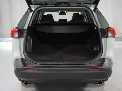 Used 2021 Toyota RAV4 XLE Premium FWD image 35