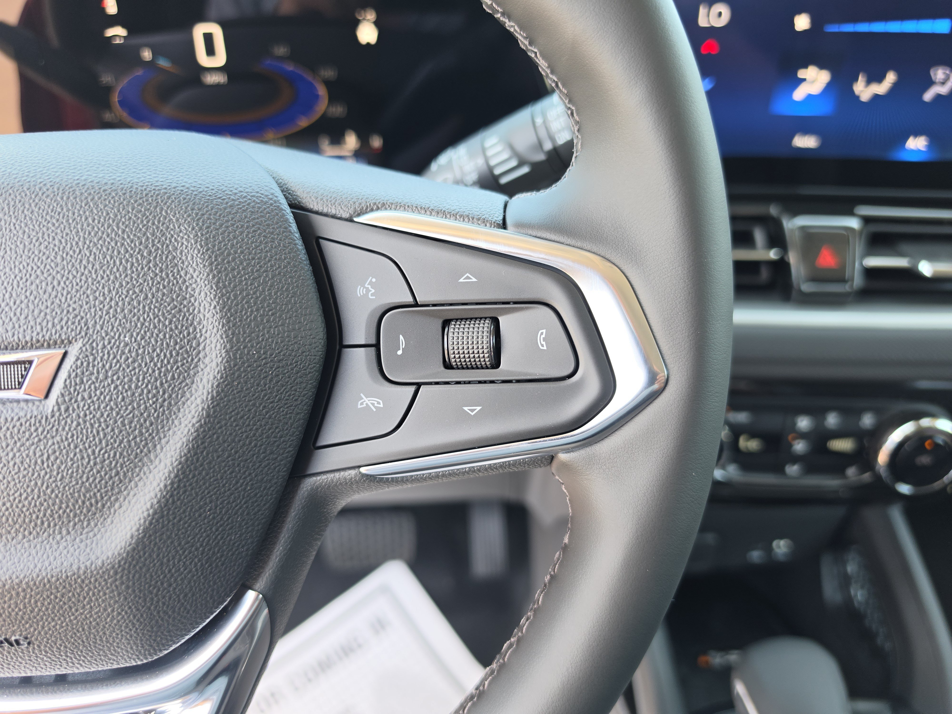 New 2026 Chevrolet TrailBlazer LT w/ Convenience Package FWD image 34