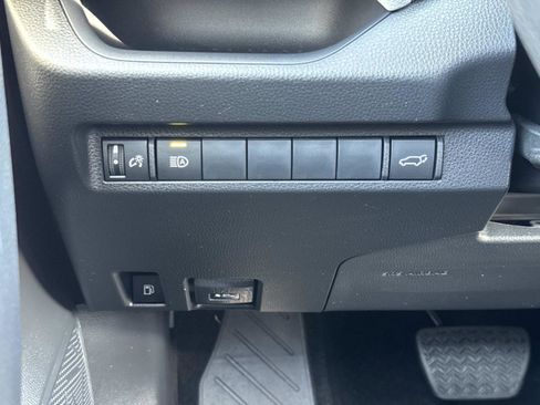 Used 2023 Toyota RAV4 XLE image 13