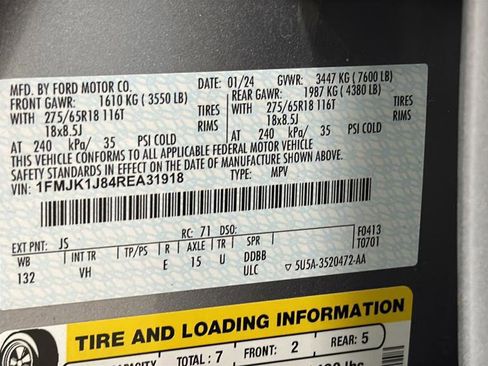 Used 2024 Ford Expedition Max XLT image 27