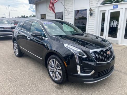 Used 2024 Cadillac XT5 Premium Luxury w/ LPO, Floor Liner Package AWD/4WD image 3