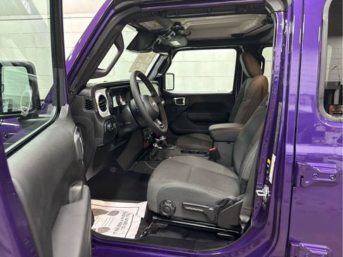 New 2026 Jeep Gladiator Mojave AWD/4WD image 12