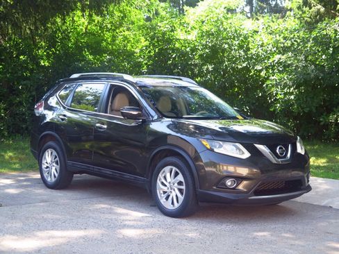 Used 2015 Nissan Rogue SL w/ SL Premium Package AWD/4WD image 6
