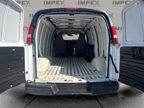 Used 2019 Chevrolet Express 2500 w/ Driver Convenience Package image 22