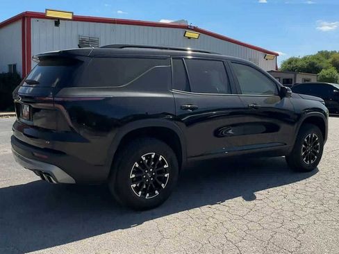 Used 2025 Chevrolet Traverse Z71 w/ LPO, Floor Liner Package image 8