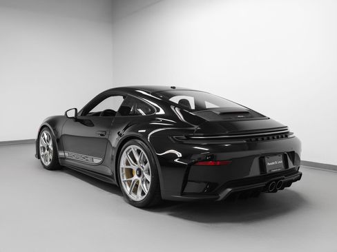 Certified 2026 Porsche 911 GT3 RWD image 3