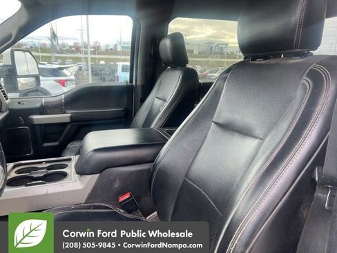Used 2018 Ford F250 Lariat w/ Lariat Value Package image 10