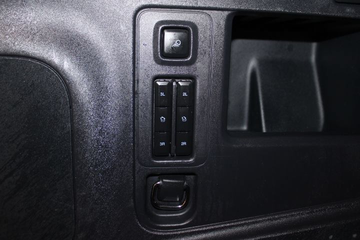 Used 2025 Ford Expedition Tremor AWD/4WD image 17