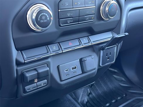 New 2025 GMC Sierra 3500 Pro w/ Convenience Package image 18