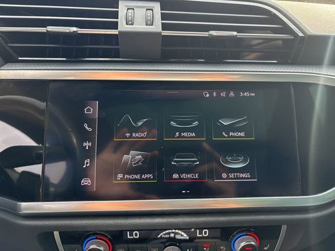 Used 2022 Audi Q3 2.0T Premium Plus image 19