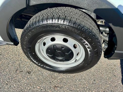 Used 2021 Ford Transit 250 Medium Roof w/ Load Area Protection Package image 30