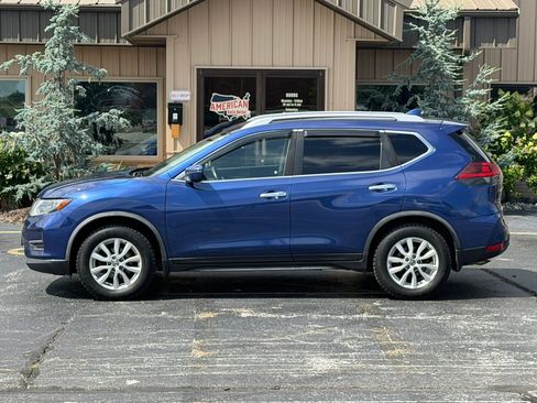 Used 2018 Nissan Rogue SV FWD image 7