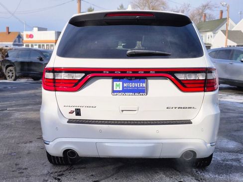 Used 2021 Dodge Durango Citadel w/ Premium Entertainment Group image 4