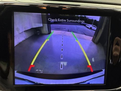 Used 2020 Jeep Grand Cherokee Laredo w/ 18" Wheel & 8.4" Radio Group RWD image 23