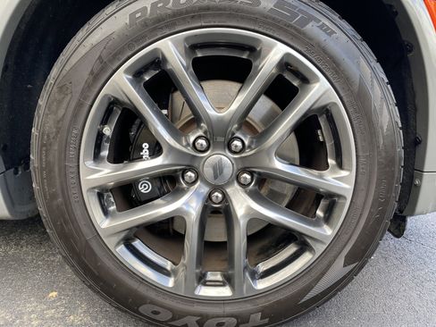 Used 2022 Dodge Durango R/T w/ Tow 'N Go Package image 13