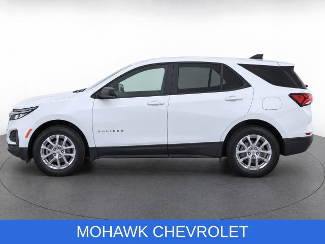Certified 2022 Chevrolet Equinox LS w/ LS Convenience Package AWD/4WD image 8