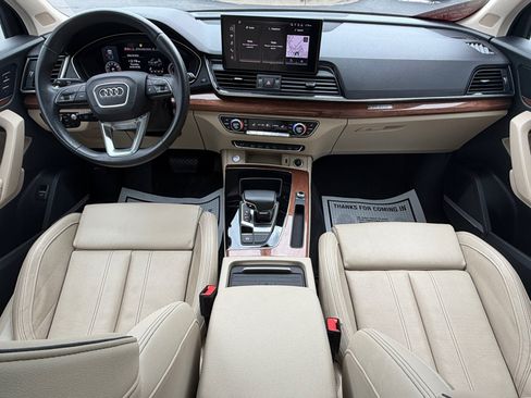 Used 2021 Audi Q5 Prestige w/ Prestige Package AWD/4WD image 12