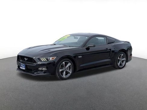 Used 2017 Ford Mustang GT Premium RWD image 5