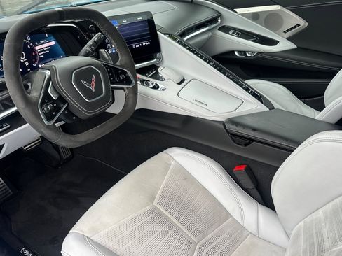 Used 2020 Chevrolet Corvette Stingray Premium Cpe w/ 3LT Preferred Equipment Group image 10