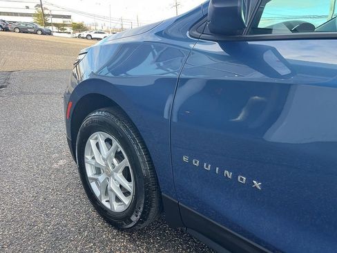 Used 2024 Chevrolet Equinox LS w/ LS Convenience Package FWD image 15