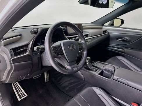 Used 2019 Lexus ES 350 F Sport image 10