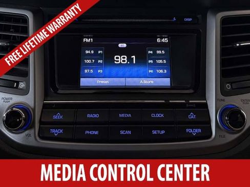Used 2017 Hyundai Tucson SE FWD image 11