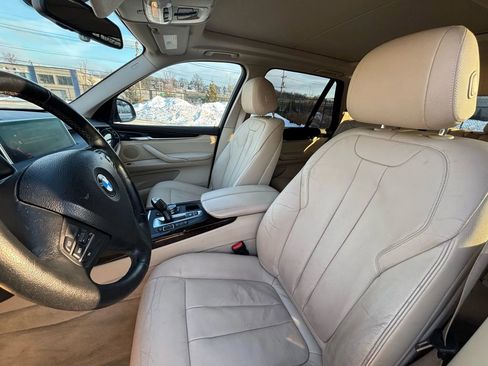 Used 2014 BMW X5 xDrive35i image 16