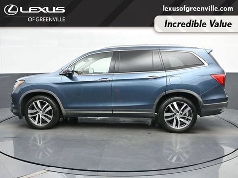 Used 2018 Honda Pilot Touring image 5
