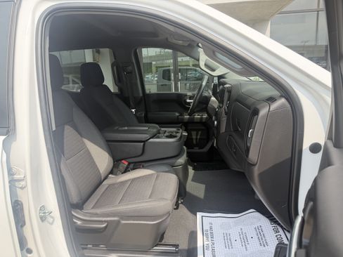 Used 2023 Chevrolet Silverado 1500 Custom w/ LPO, Dark Essentials Package AWD/4WD image 23