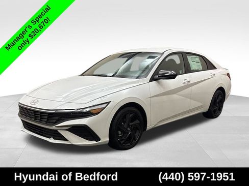 Certified 2026 Hyundai Elantra Sport FWD image 1