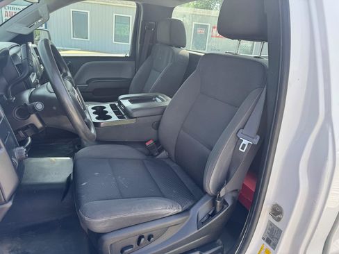 Used 2018 GMC Sierra 1500 2WD Regular Cab image 9