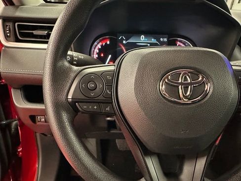 Certified 2025 Toyota RAV4 LE AWD/4WD image 19