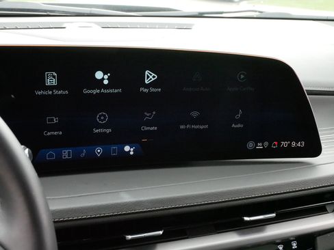 Certified 2025 Cadillac XT4 Premium Luxury image 22